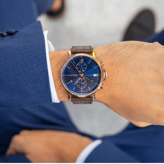 ساعة تومي هيلفيغر 44 - محل الشيخ