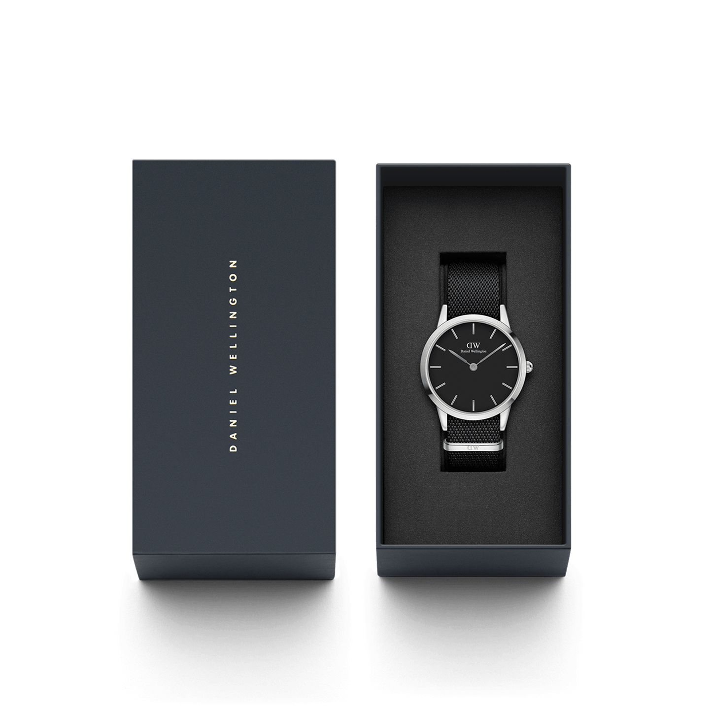 ساعة دانيال ولينغتون رجالي 40 بمينا أسود أنيق