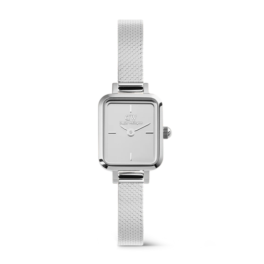 ساعة دانيال ولينغتون فضية ستانلس ستيل أنيقة