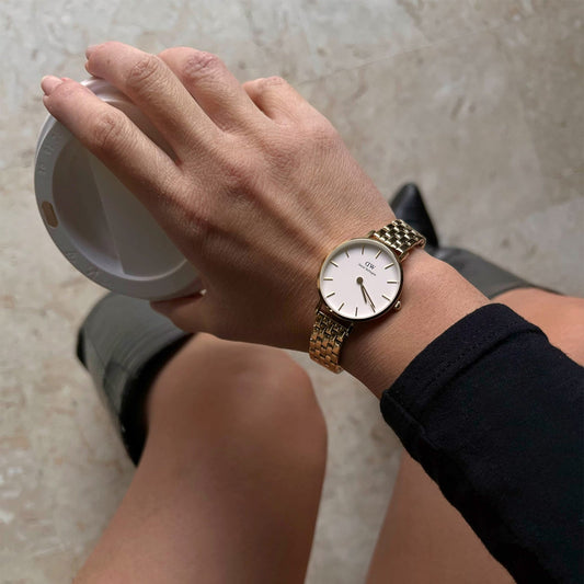 Petite 28 5-Link G White - Daniel Wellington