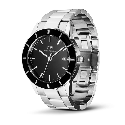 ساعة دانيال ولينغتون رجالي 40 فضية أنيقة